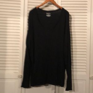 Black Long Sleeve Classic Top